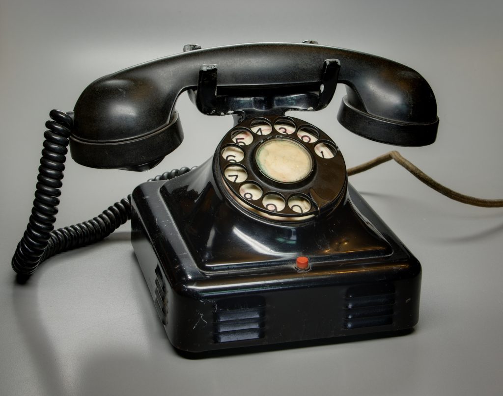 telephoe